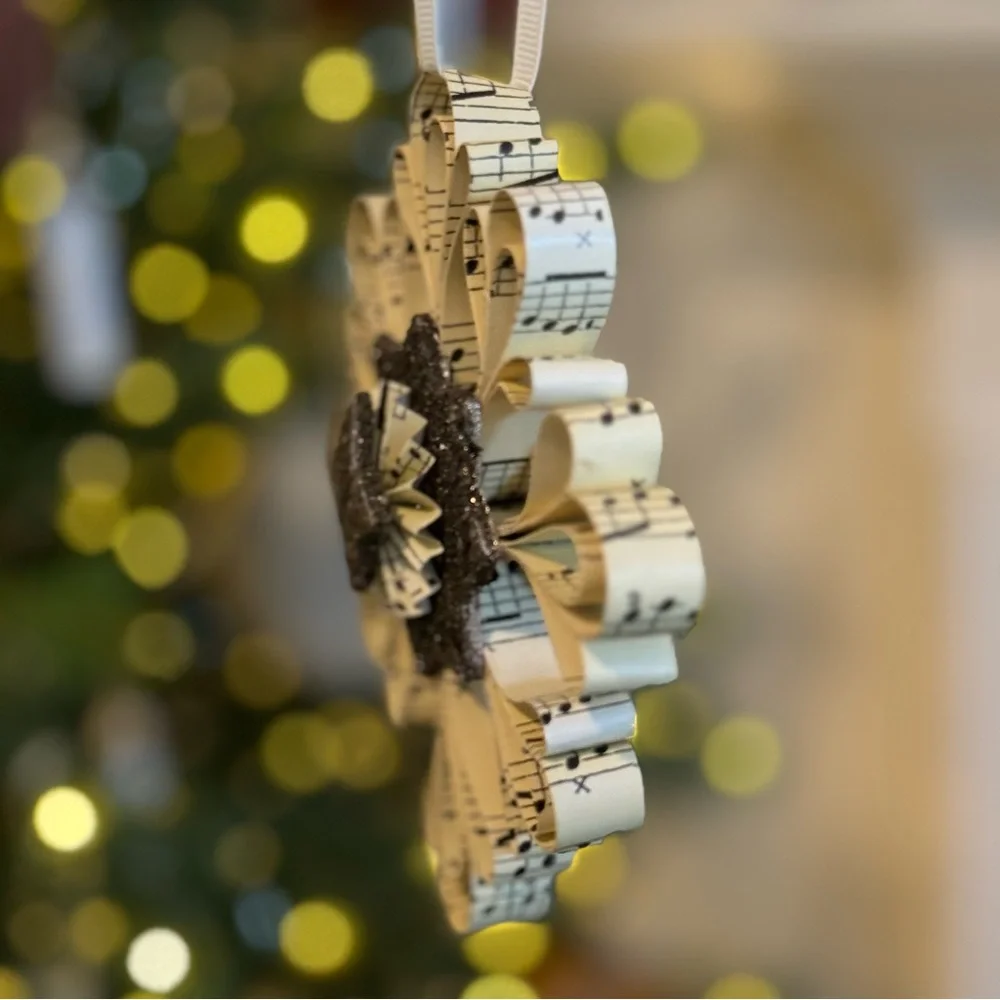 3/ Vintage Pottery Barn Glittered Paper Ornament
